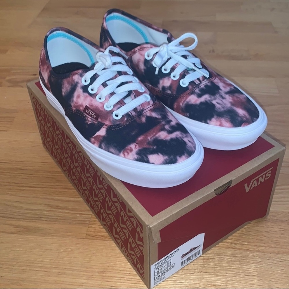 Black & Pink Vans